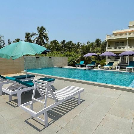 Hotel Kay'S By The Sea à Ajgaon Extérieur photo