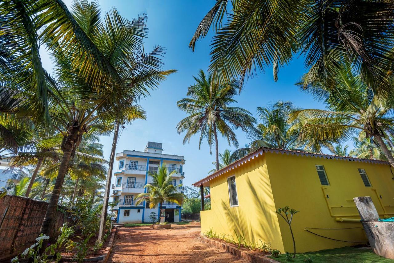 Hotel Kay'S By The Sea à Ajgaon Extérieur photo